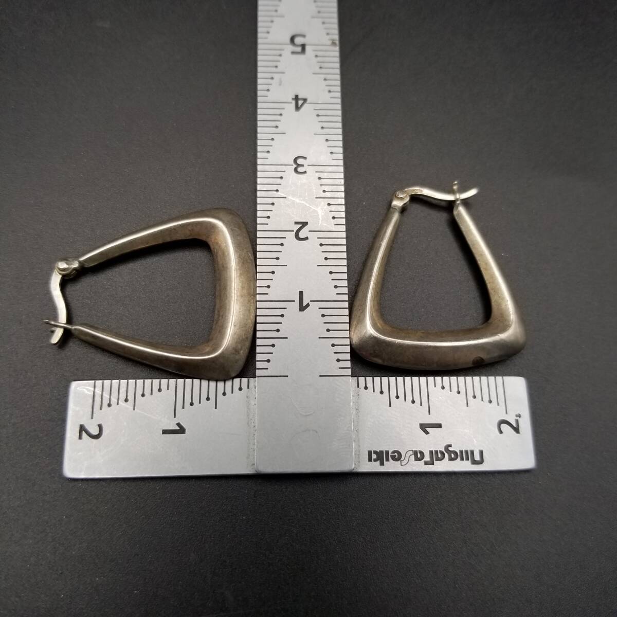 台形 フォルム 925 シルバー ヴィンテージ ピアス シンプル 定番 スタイリッシュ 銀 飽きないデザイン Y24-N_画像9