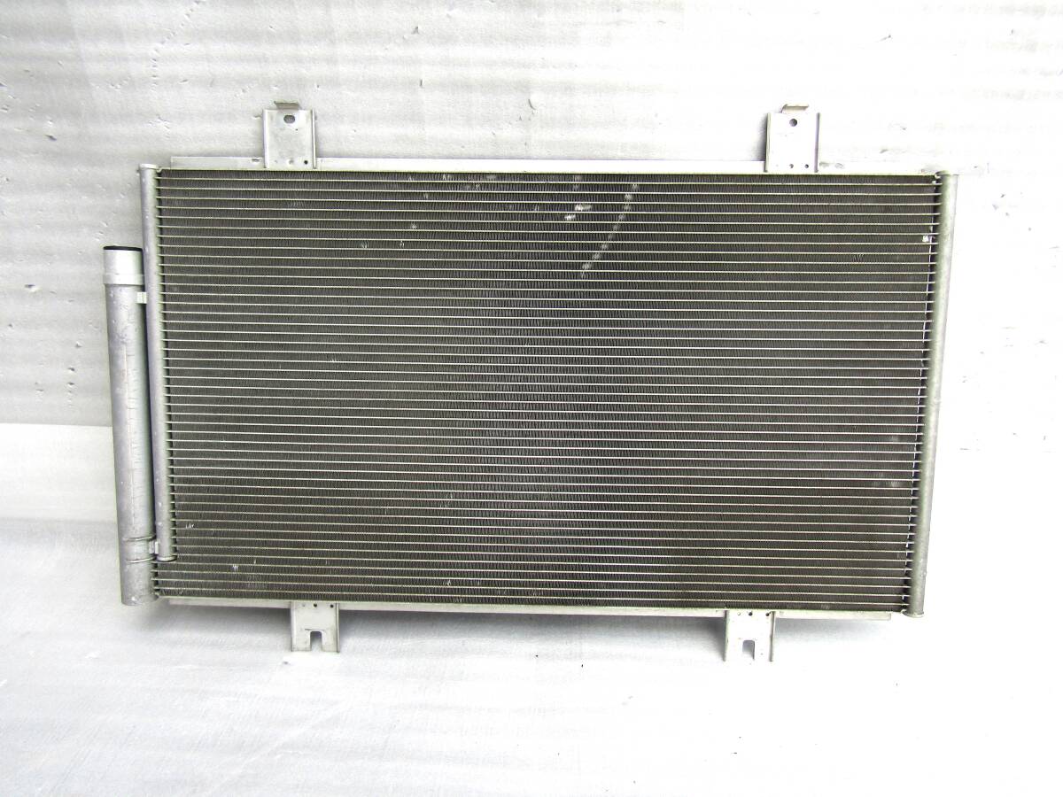 フリード GB5 GB6 GB7 GB8 純正 コンデンサー 80100-TDK-J03/80100-TDK-J01 80100-TDK-J011-M1 _画像2