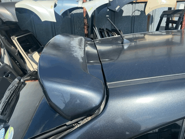 ** Subaru Impreza GP7 для оригинальная опция задний спойлер / задний Wing 61K**