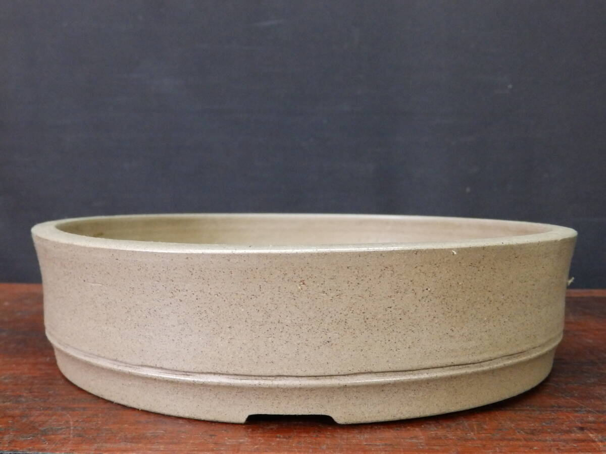 ★盆栽日和★ 和鉢 【一陶園】 胴紐丸鉢 19.5㎝ _画像2