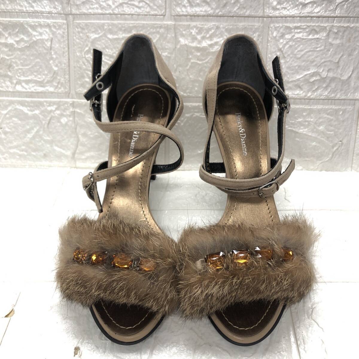 ★【在庫処分価格】PINKY&DIANNE ピンキー アンド ダイアン サンダル ブラウン系 ファー レディース サイズ35 1/2 ヒール約8cm☆T9-435J_画像2