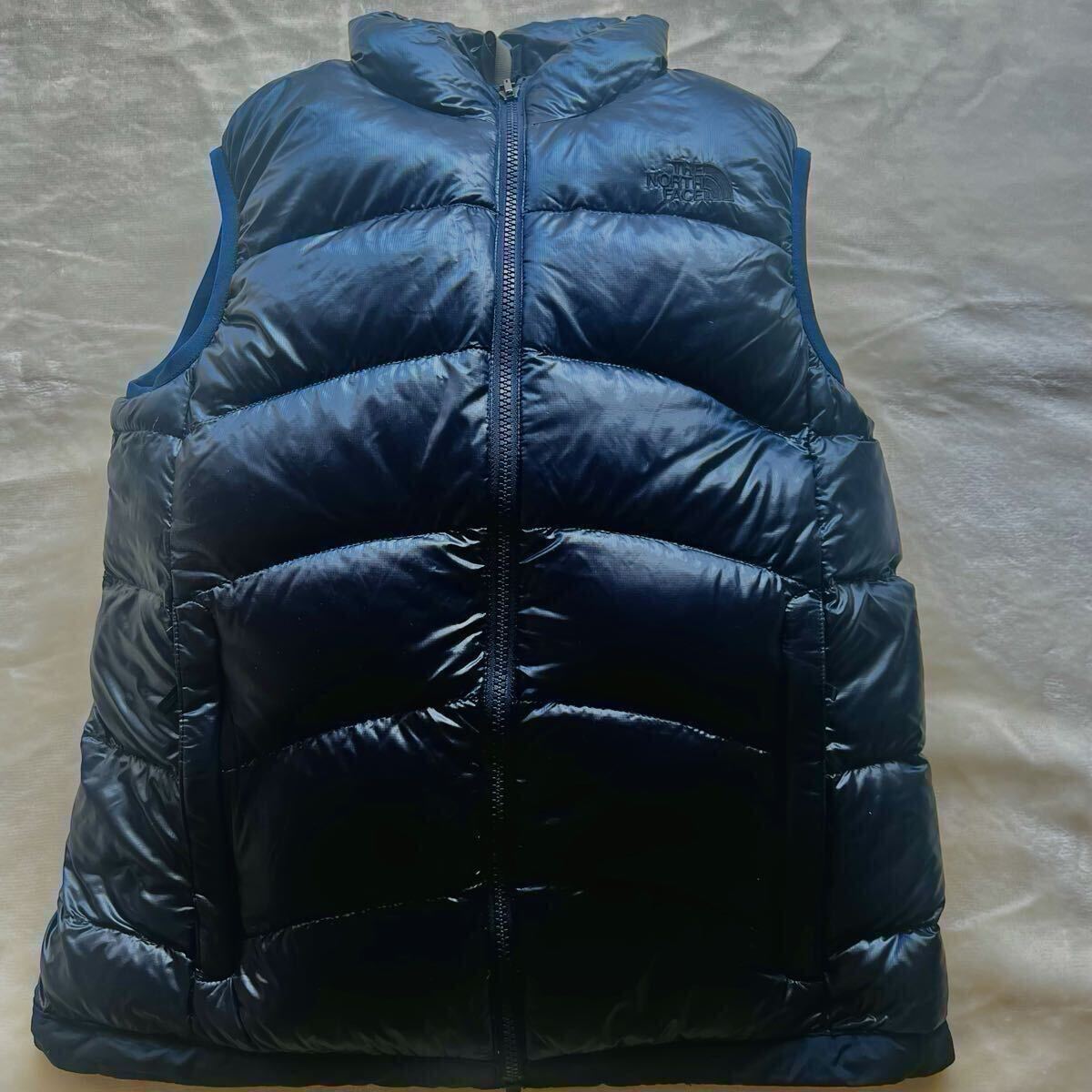 極美品 未使用に近い NORTHFACE ノースフェイス ダウンベスト ネイビー レディース Mサイズ