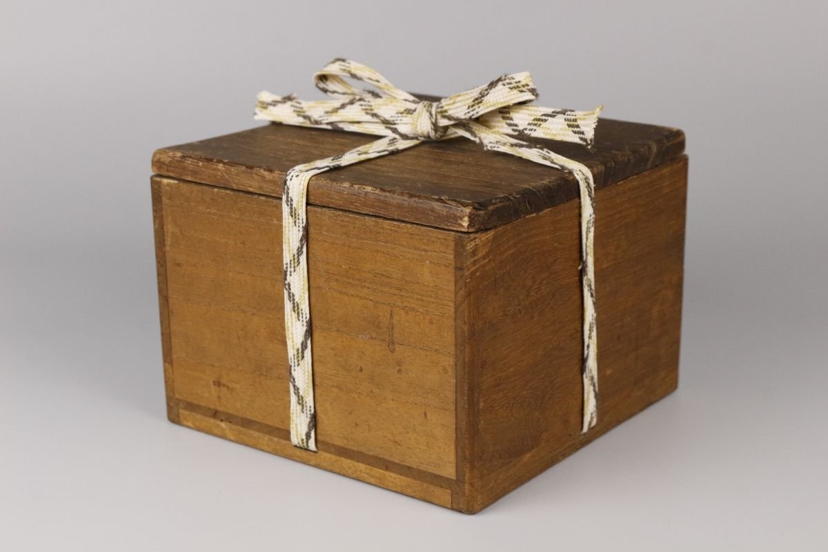 【LIG】古唐津 絵唐津茶碗 箱 茶道具 古美術品 [.QU]25.9