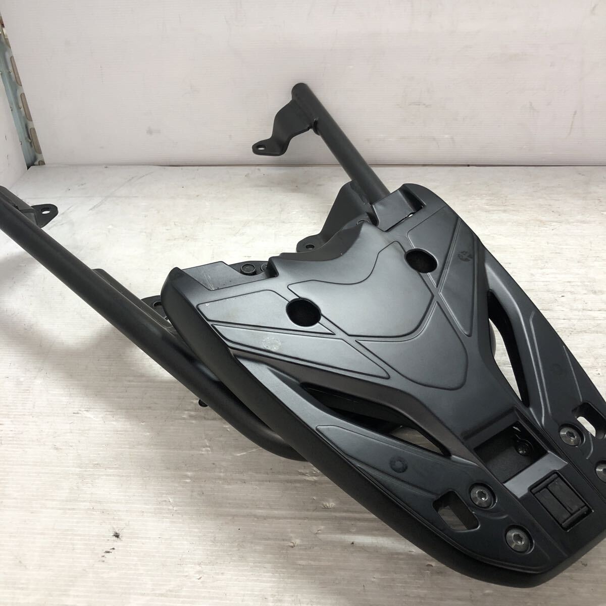 # ADV160 KF54-101〜 外し キャリア