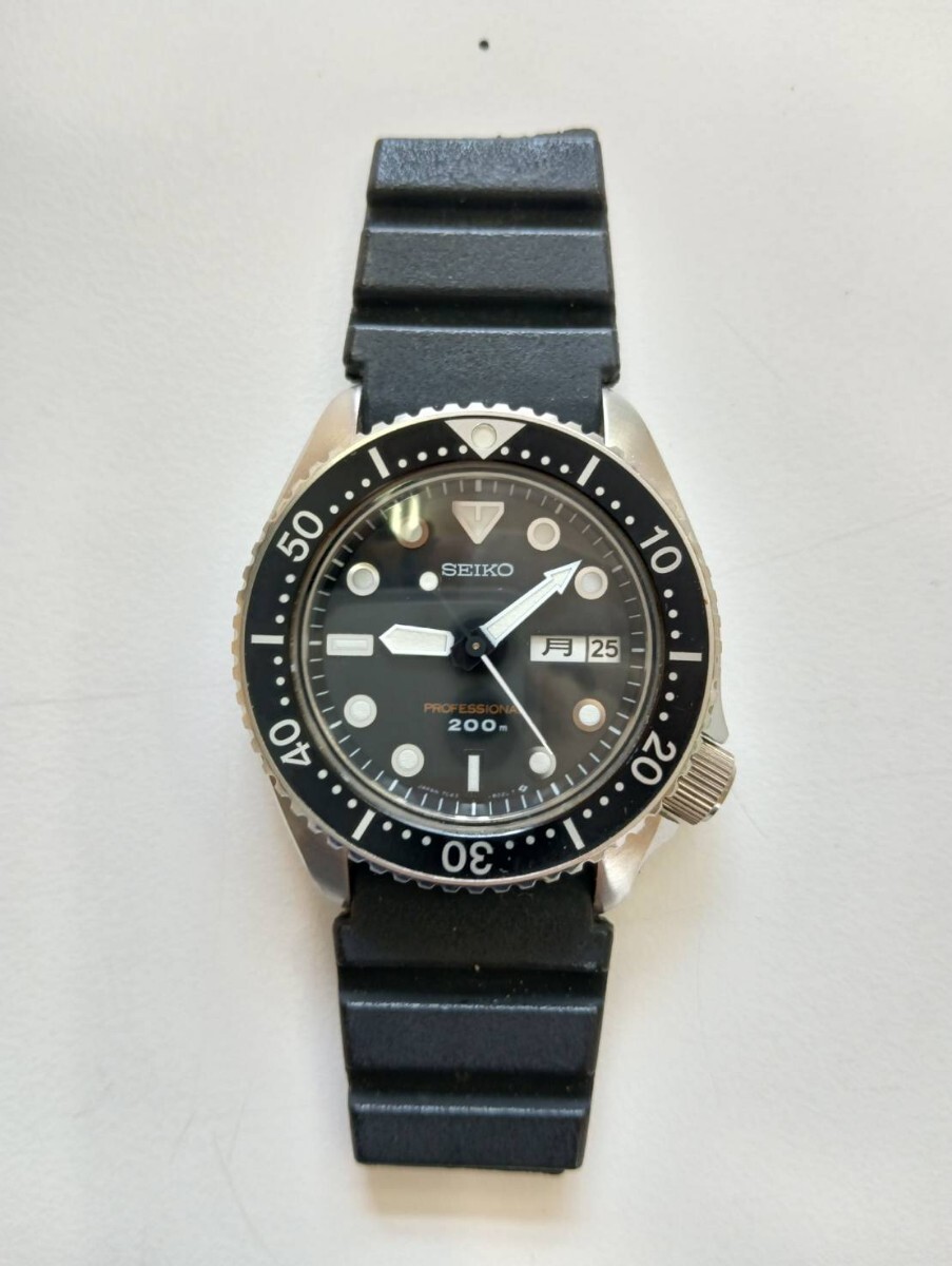 【中古品】SEIKO セイコー プロフェッショナル 200mダイバー 7C43-6010 クォーツ 希少品 レア 現状品