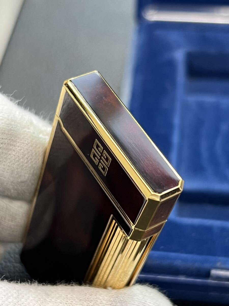 GIVENCHY ジバンシー 2000 ガスライター マーブル柄　ゴールド　箱付き　綺麗です！