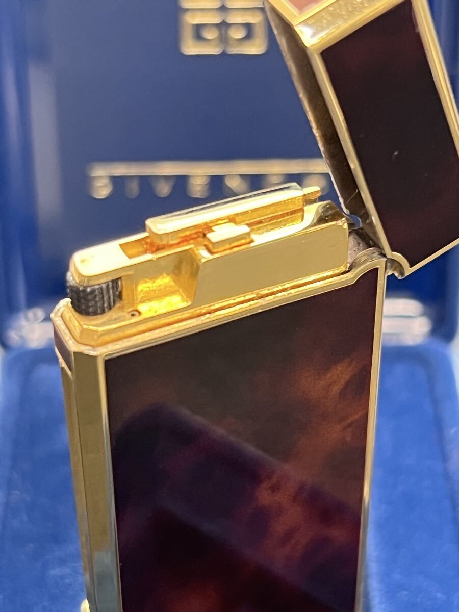 GIVENCHY ジバンシー 2000 ガスライター マーブル柄　ゴールド　箱付き　綺麗です！