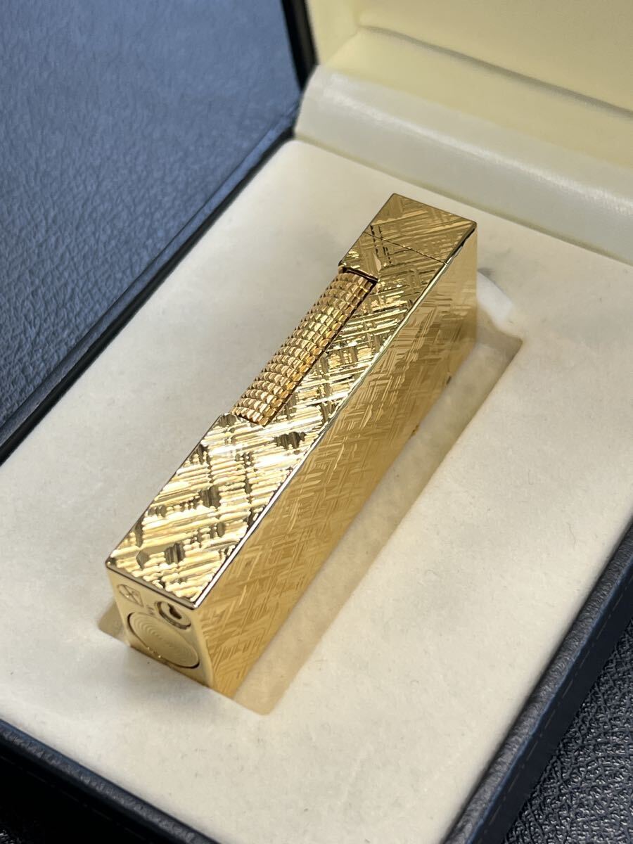 未使用品！Dunhill ダンヒル　ガスライター　ゴールド　箱付き　著火保証！