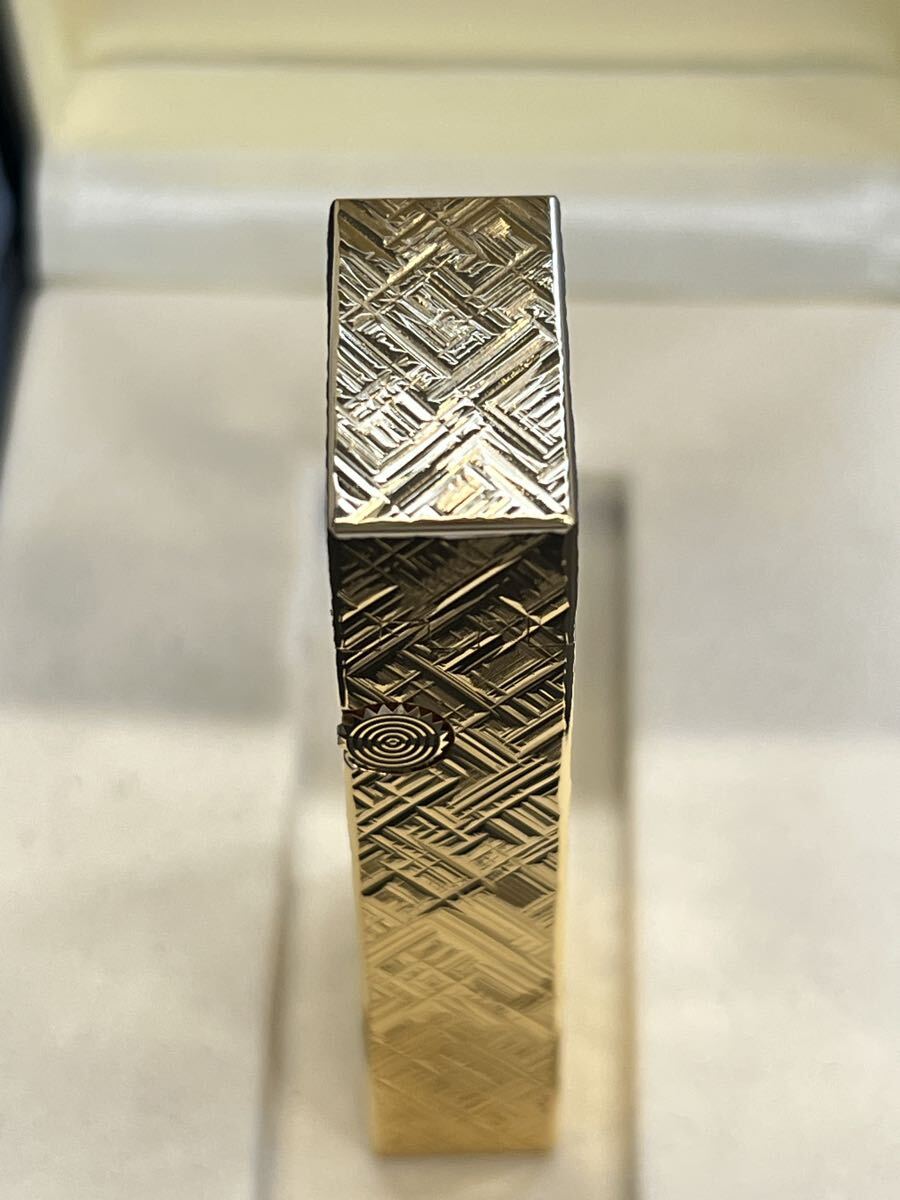 未使用品！Dunhill ダンヒル　ガスライター　ゴールド　箱付き　著火保証！