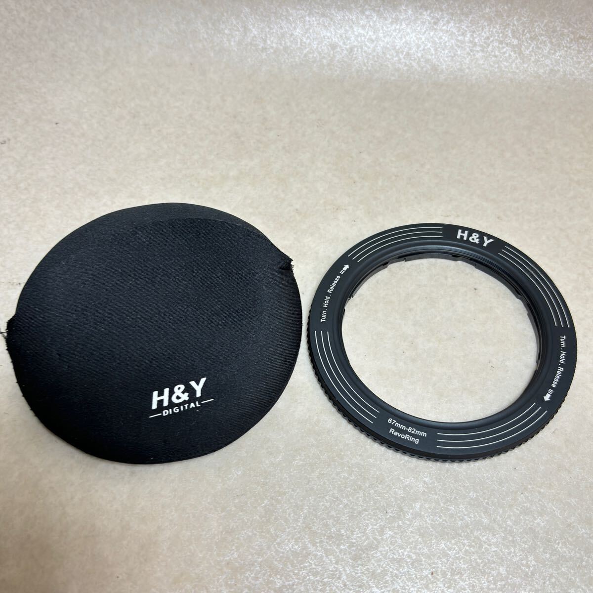 4 – 2 )H&Y 67-82mm REVORING マグネティック可変式アダプター リング