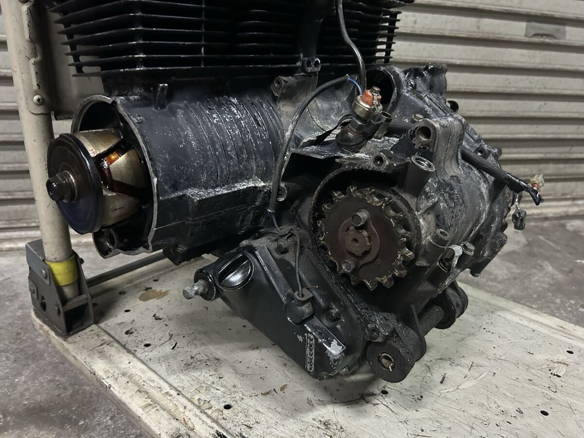 CBX550F エンジン 確実実働 ASSY 1000スタ売り切り！ 検/純正 當(dāng)時(shí)物 ヘッド シリンダー クランクケース オイルパン CBX400F PC04 NC07