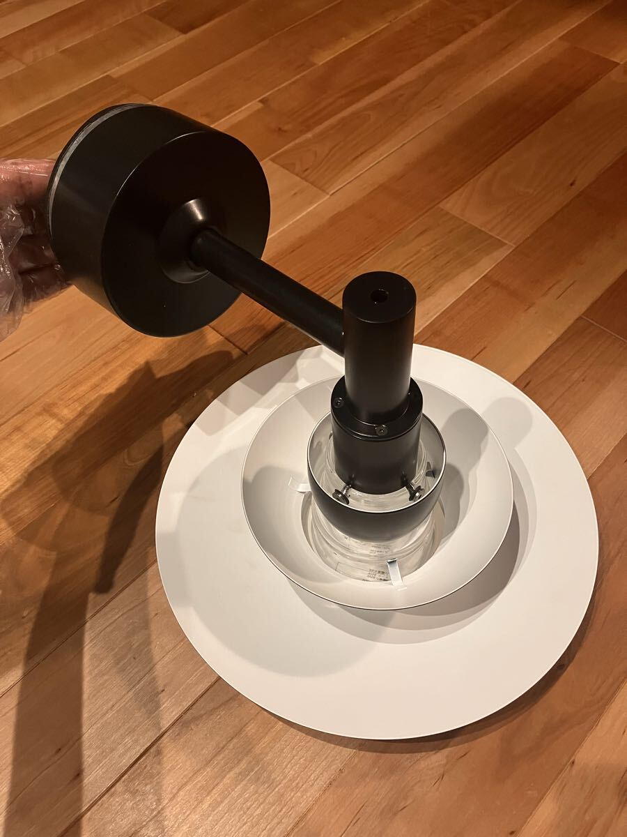 PH 3-2 1/2 Wall ルイスポールセン　屋外用ブラケットライト