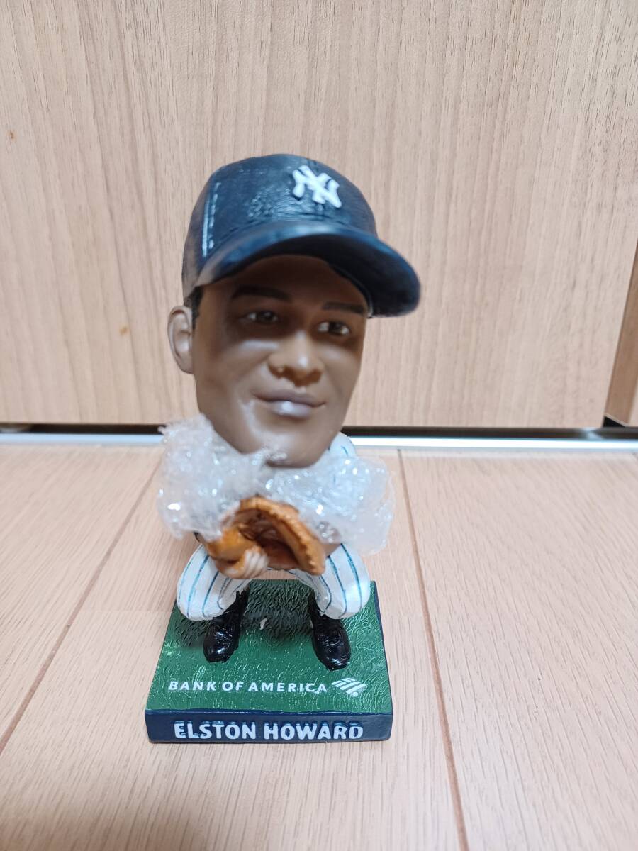 ★★SSS MLB Bucky Dent & Elston Howard NY Yankees ボブルヘッド 2個セット 2022-23年 球場配布 非売品 限定 箱付き 新品未使用！_画像7