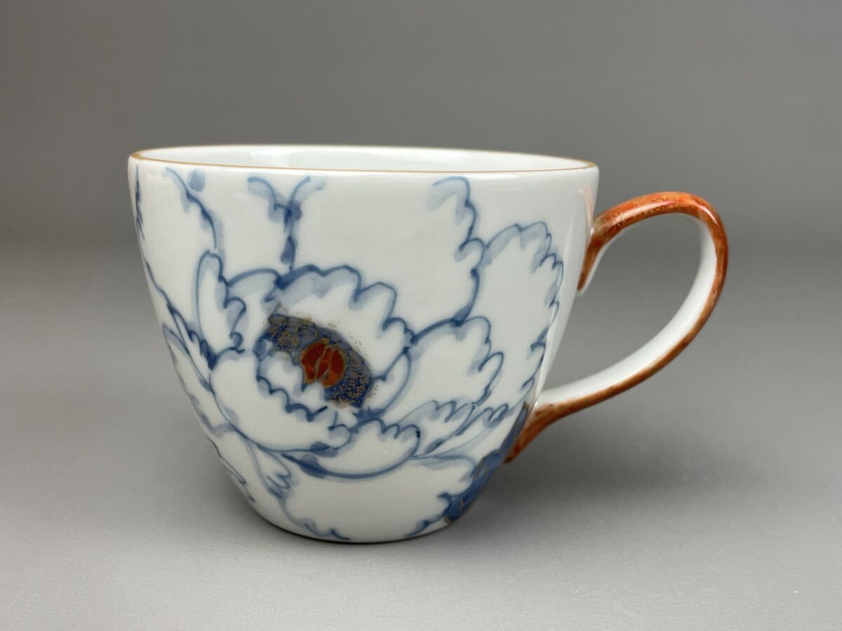 未使用 保管品 宮内庁御用達 九谷焼 山本長左 カップ&ソーサー 華王 牡丹 金彩 コーヒーカップ ティー 兼用 珈琲碗 高級洋食器 _画像3