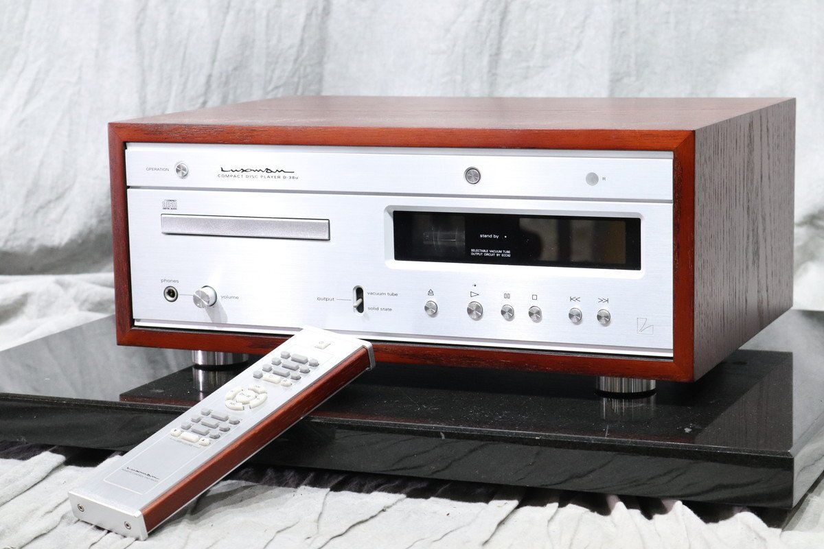 【C】LUXMAN D-38u CDプレーヤー ラックスマン 3138782【送料無料!!】
