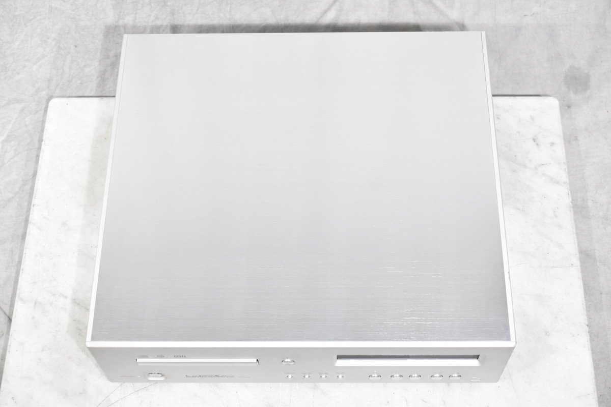 【D】LUXMAN D-06u CD/SACDプレーヤー ラックスマン 3068105【送料無料!!】