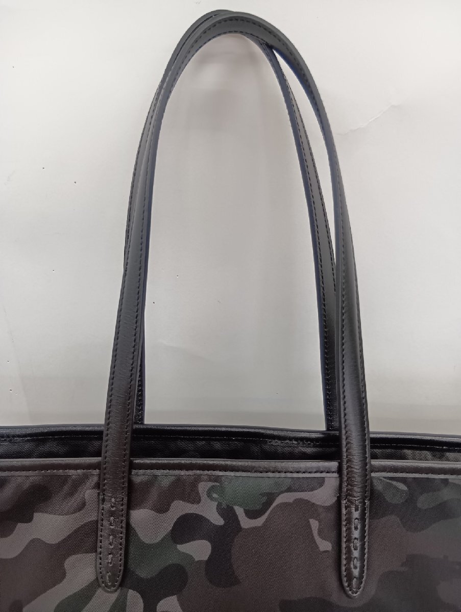 美品 HUNTING WORLD ハンティングワールド バッグ ナイロン カモフラージュ 迷彩柄 黒 メンズ_画像9