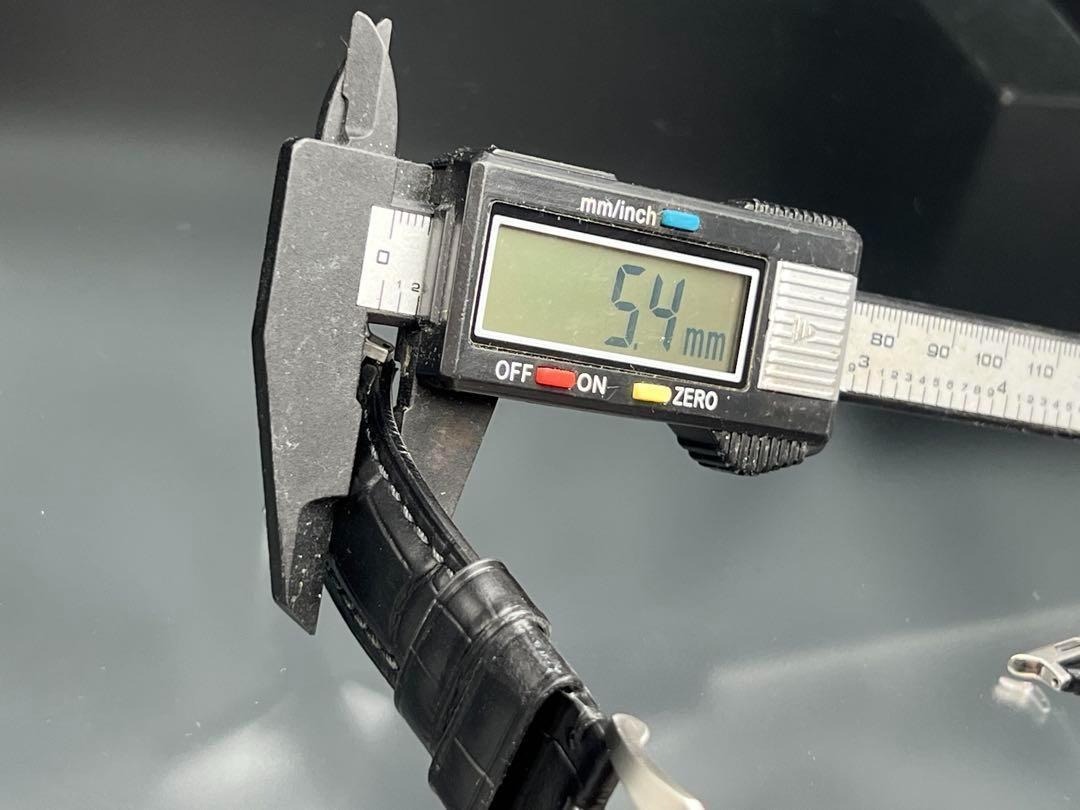 アップルウォッチ ワイド レザーバンド 本革 49mm ウルトラ ultra 極厚み_画像6