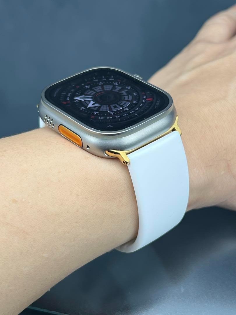 ホワイト アップルウォッチ　ワイド幅　ラバーベルト　特殊バックル付き ウルトラ　４９m m_画像10