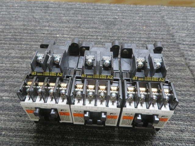 Z☆FUJI　電磁接触器　SC-0 SC13AA 3個セット　◎現状品_画像3