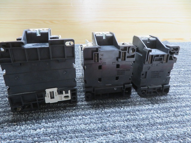 K☆MITSUBISHI　三菱 S-T35　S-T21　S-T20 MAGNETIC CONTACTOR_画像9