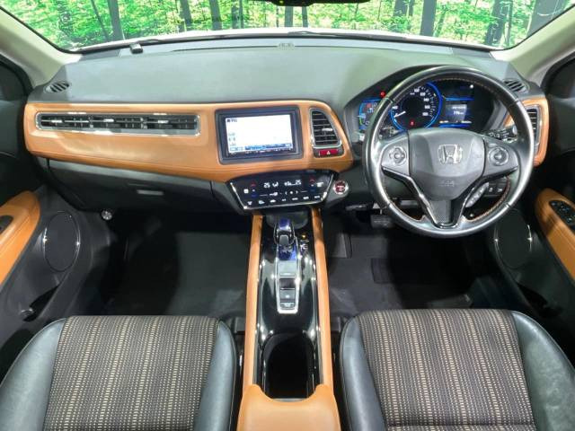 【諸費(fèi)用コミ】:平成28年 ヴェゼル 1.5 ハイブリッド Z