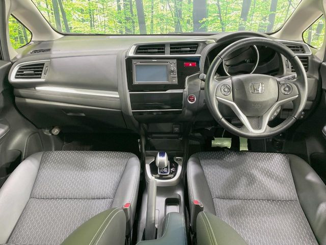 【諸費用コミ】:平成29年 フィット 1.5 ハイブリッド Lパッケージ