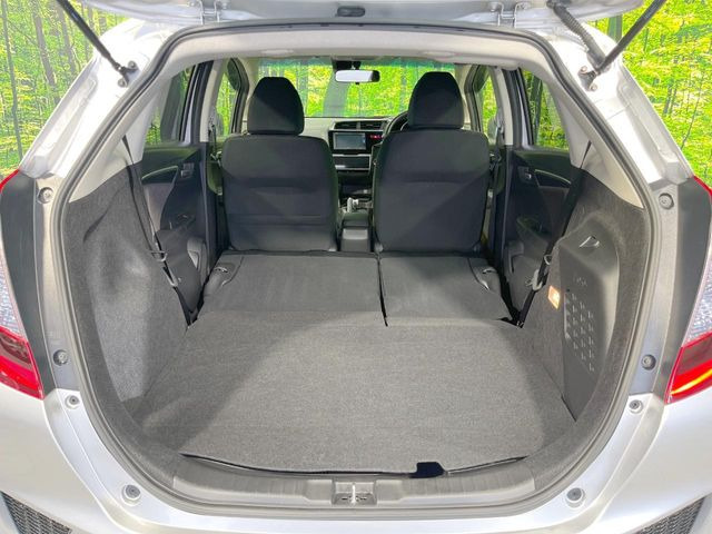 【諸費(fèi)用コミ】:平成28年 フィット 1.5 ハイブリッド Fパッケージ