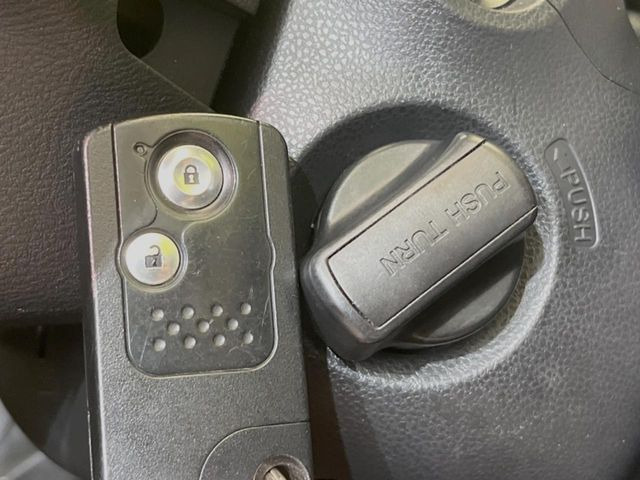 【諸費用コミ】:平成22年 フィット 1.5 X