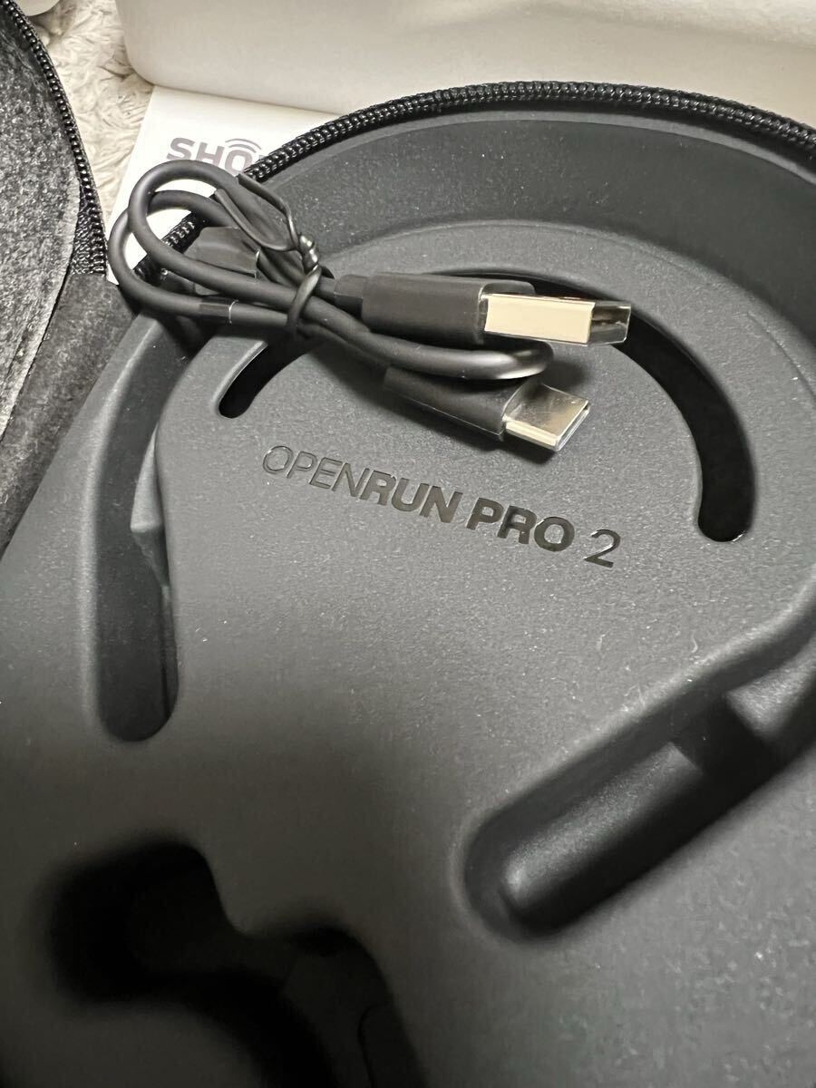 【ほぼ未使用】SHOKZ OpenRun 保証書付　骨伝導イヤホン ブラック 新品未開封♦︎Shokz OpenRun 骨伝導♦︎イヤホン保証書付き