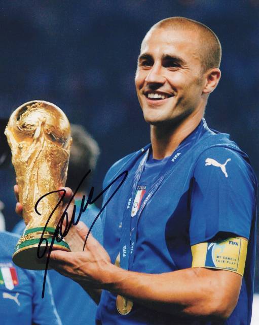 【UACCRD】ファビオ・カンナヴァーロ直筆サイン■イタリアサッカー選手●_画像1