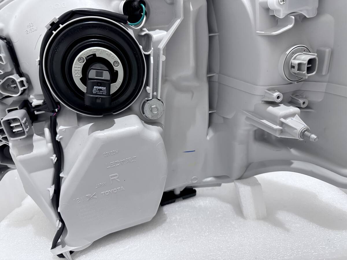 新品/未使用 CPU付 200 系 純正 4型 5型 6型 7型 8型 ハイエース LED ヘッドライト 左 右 81145-26842 81185-26842 左右 26-137 ワイド 84_画像8