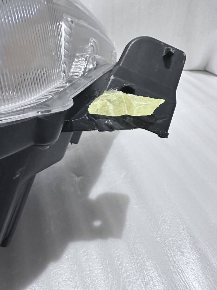極上品 ノア エスクァイア 80 前期 ZRR80 純正 LED ヘッドライト 左 ヘッドランプ 81150-28D20/81170-28D21 ICHIKOH 28-227 打刻 E_画像7