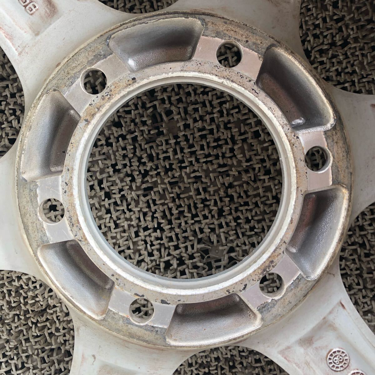 MG608 -59 社外　16インチアルミホイール　16x7J +25 6H PCD 139.7 【送料無料　4本set】ハブ径111mm _画像10