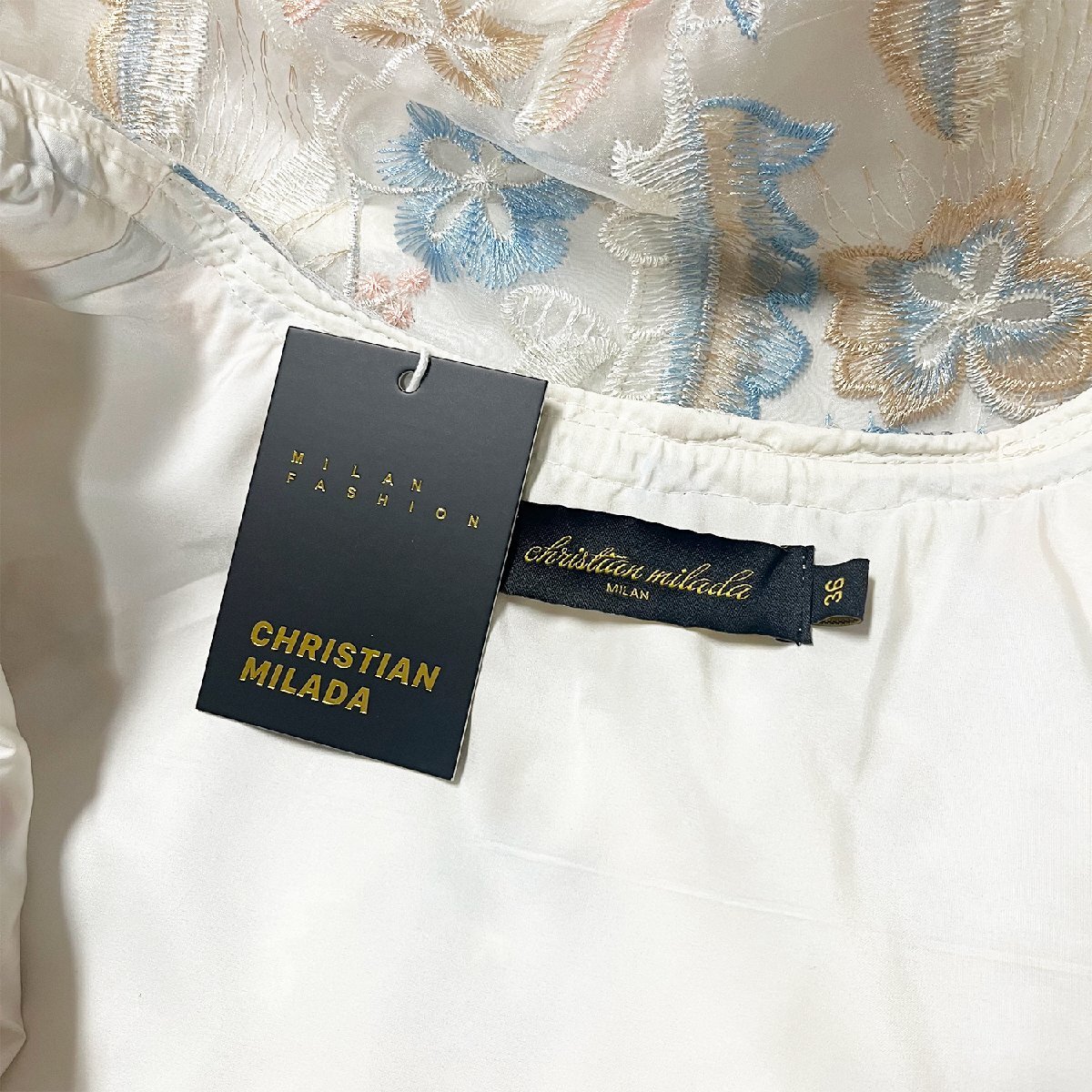 定価4萬★christian milada?ミラノ発?ベスト★上品 快適 キラキラ 刺繍 花柄 エレガント トップス チョッキ レディース 日常 夏 M/36