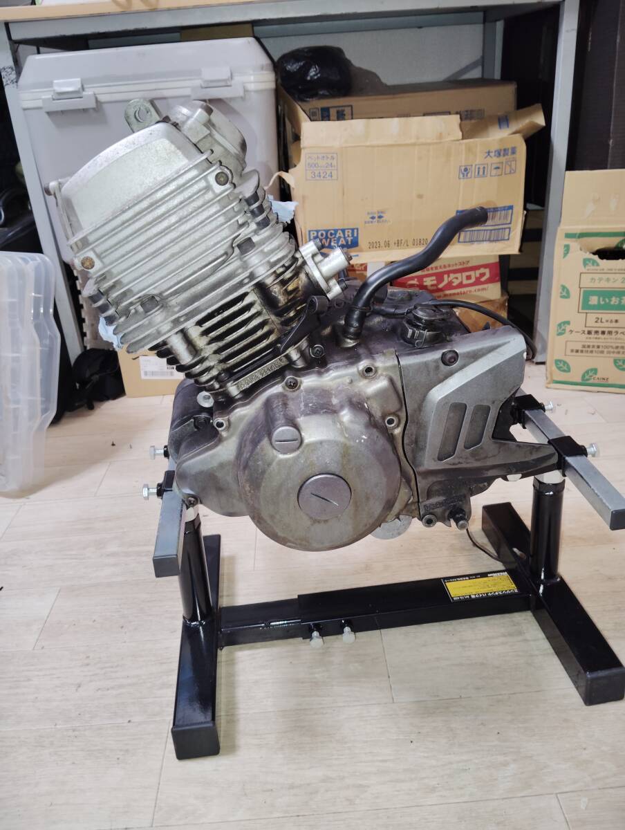 セロー225　4JG　3RW　エンジン　オイル漏れなし　ジェネレーター取り外し済み