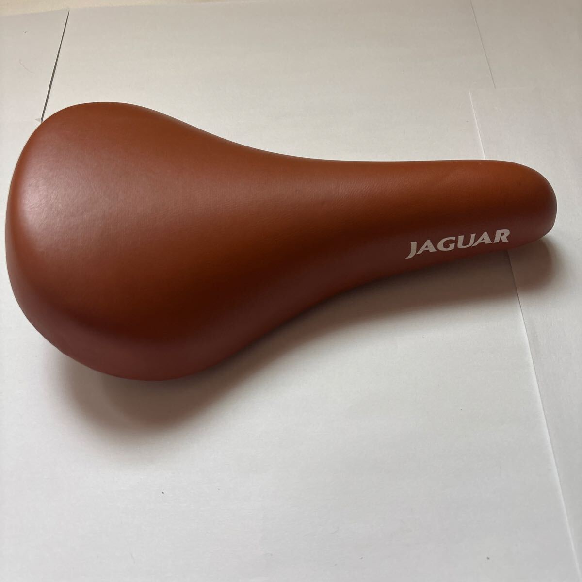 【未使用】ジャガー　自転車 サドル_画像4