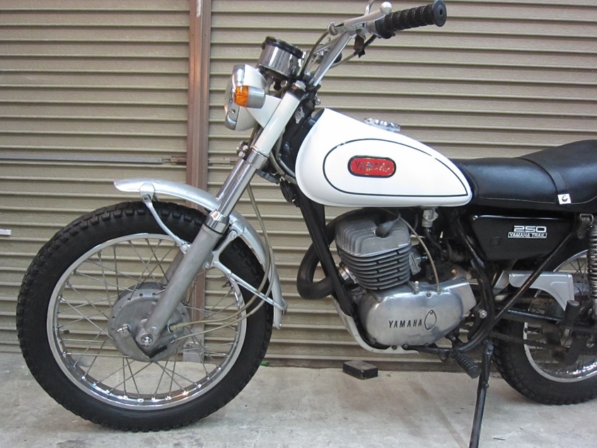 希少絶版車 ヤマハ DT250 2スト ビンテージ トレール 空冷2スト DT 1 F DT AT RT RD TR バイソン ハスラー 250