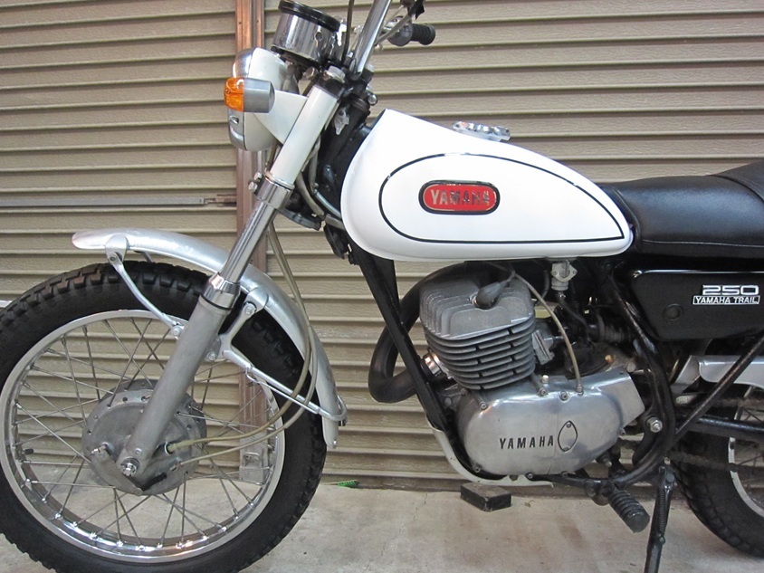 希少絶版車 ヤマハ DT250 2スト ビンテージ トレール 空冷2スト DT 1 F DT AT RT RD TR バイソン ハスラー 250