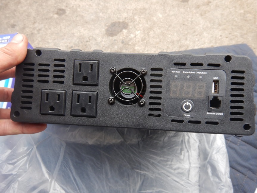 即決税0円中古程度上大橋産業BAL DC/AC正弦波インバーター1800W 12V車用 NO,489 _画像7