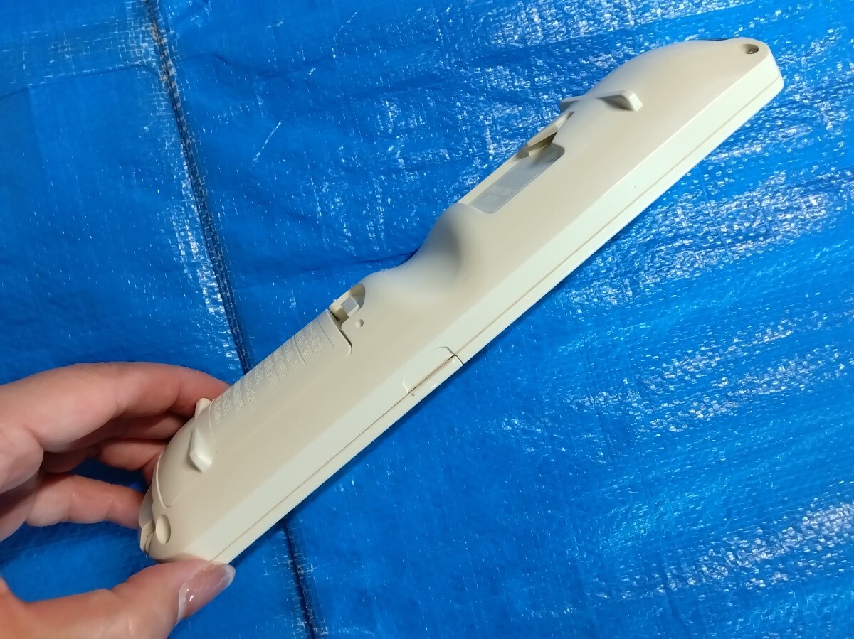 ダイキン　リモコン　ＡＲＣ４７２Ａ５２　7524