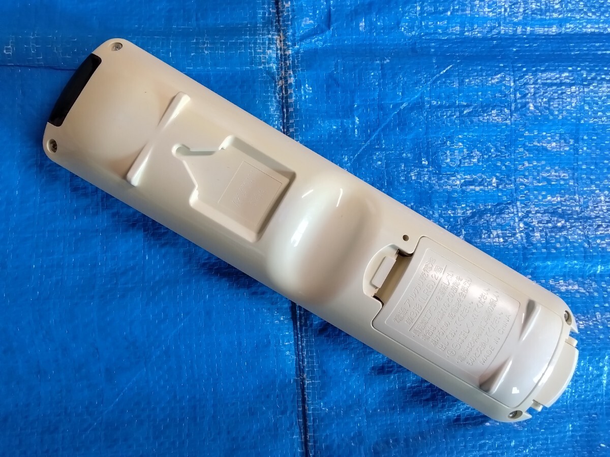 ダイキン　リモコン　ＡＲＣ４７２Ａ１１　3926