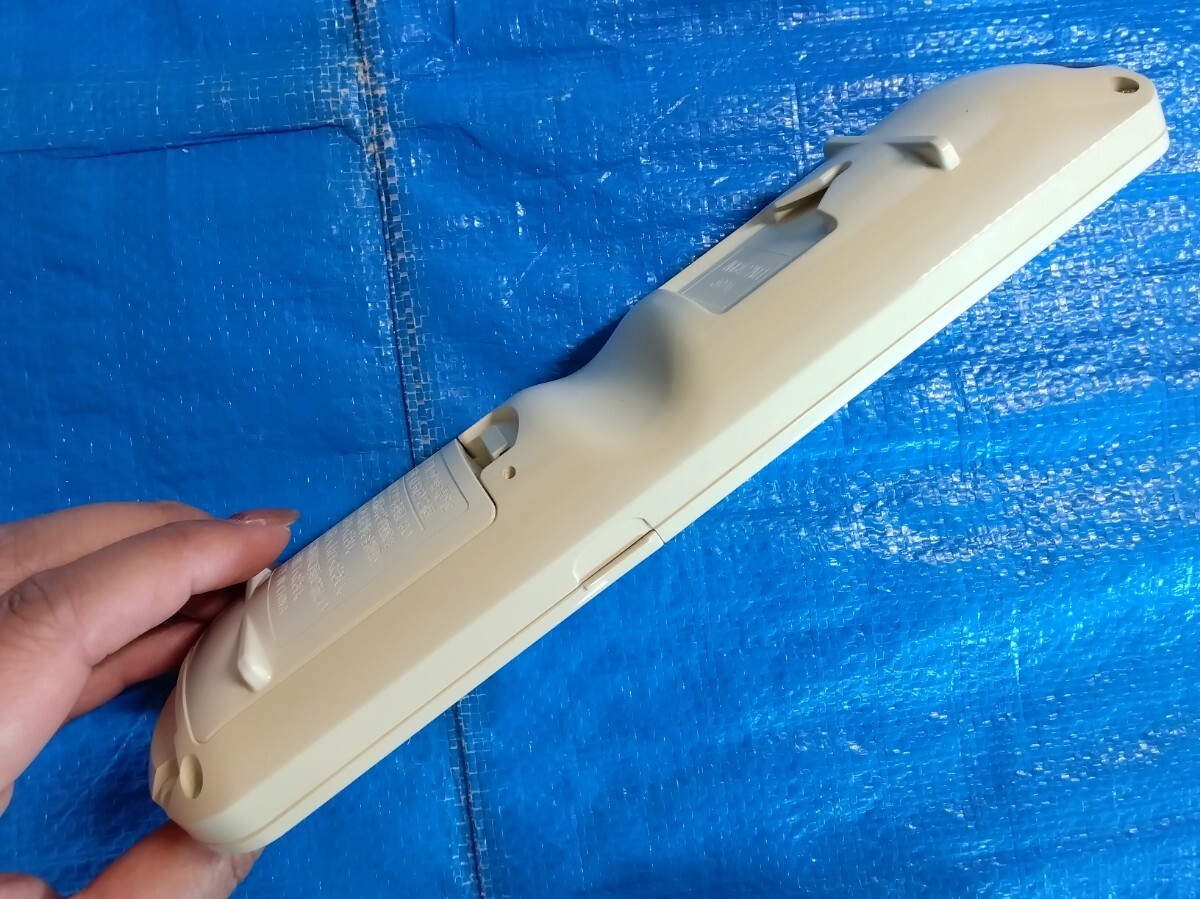 ダイキン　リモコン　ＡＲＣ４７２Ａ１１　3926