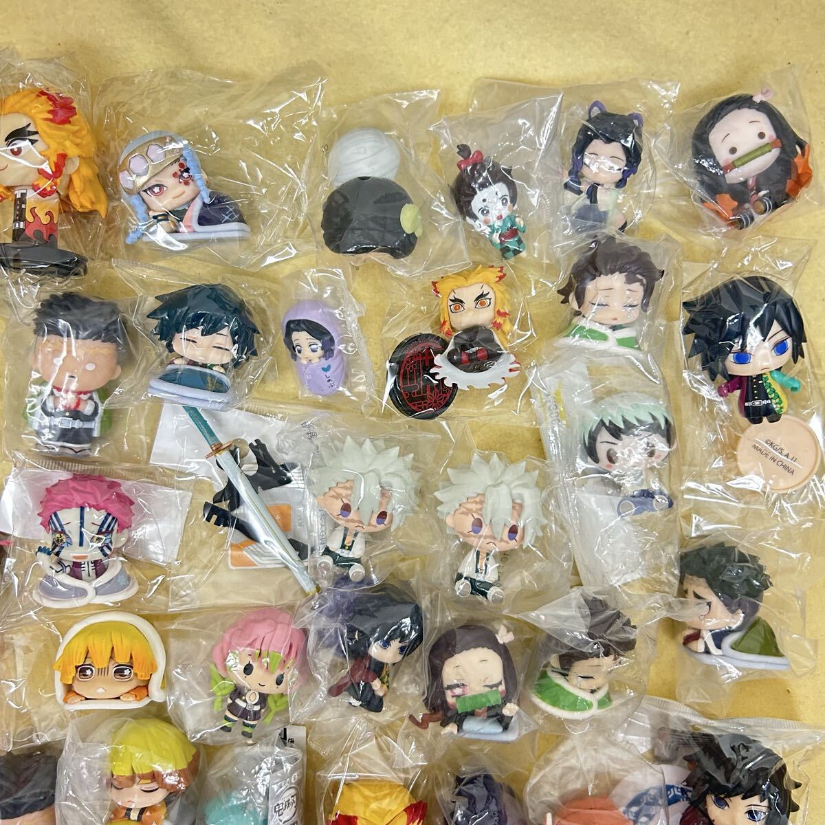 743 鬼滅の刃 まとめ売り キャラクター ガチャガチャミニフィギュア 日輪刀コレクション セット フィギュア ねんどろいど カプセルトイ