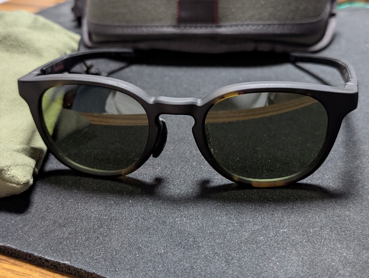 即完売　限定品　SCHILLER(50) ＜BRIEFING GOLF × Eyevol＞品番 ： BGS241G09カラー ： MATTE OLIVE DEMIサイズ ： FREE サングラス