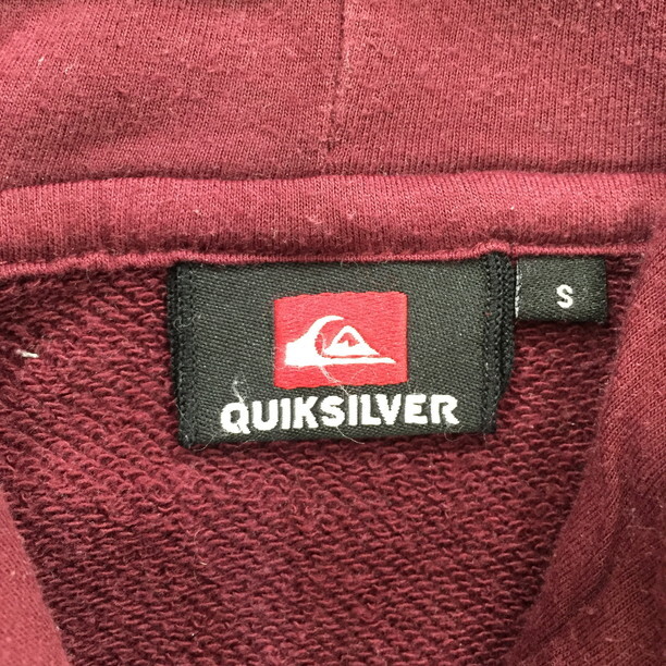 2404F-063 メンズ QUIKSILVER クイックシルバー エンジ パーカー S 【送料一律！800円】_画像2