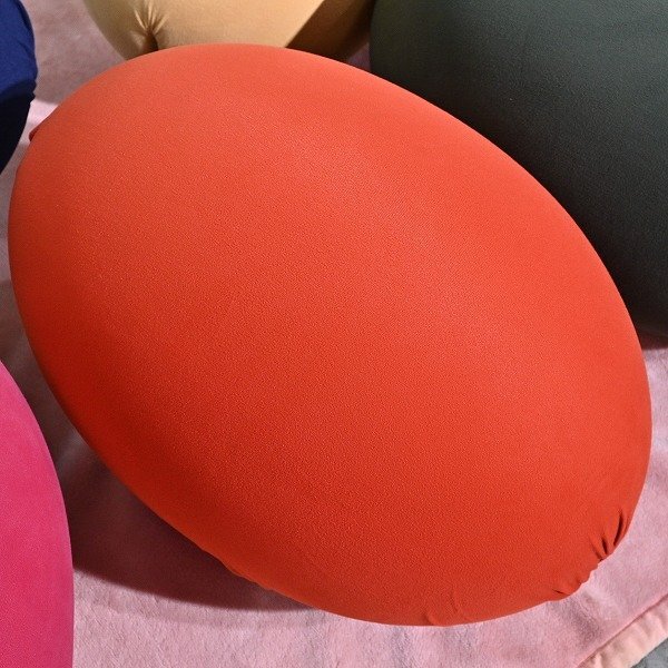 バレリイタリア 57萬(wàn)「Tato/タトー」クッションソファ 5點(diǎn)セット 卵 リビング 寢室 店舗 スツール 椅子 ボール 什器 Baleri Italia