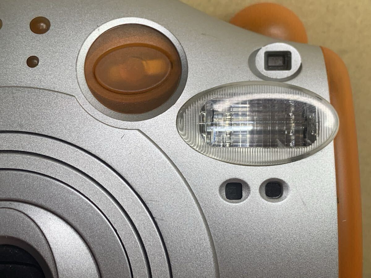 6)★動(dòng)作品★ FUJIFILM Cheki instax mini20 チェキ 富士フィルム 電池式 インスタントカメラ LENS 600mm FOCUS 0.6m?