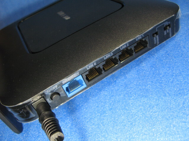 ●送料込 美品 通電OK ★バッファロー BUFFALO AirStation WSR-2533DHPL 無線LAN 親機 ルーター♪_画像5