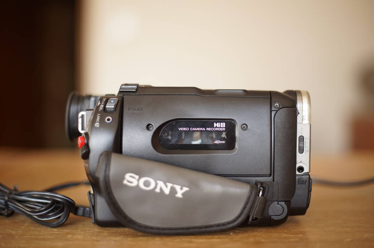 訳あり品 SONY CCD-TR290 HI8 8ミリ ハンディカム 